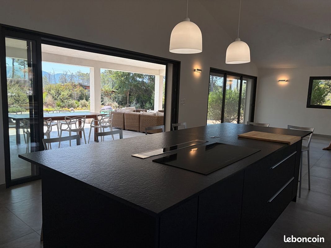 Maison à vendre, 178m², Porto-Vecchio