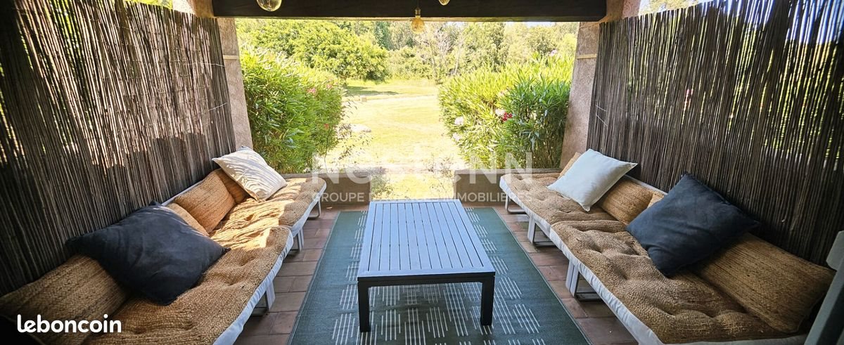 Appartement à vendre, 65m², Sainte-Lucie de Porto-Vecchio