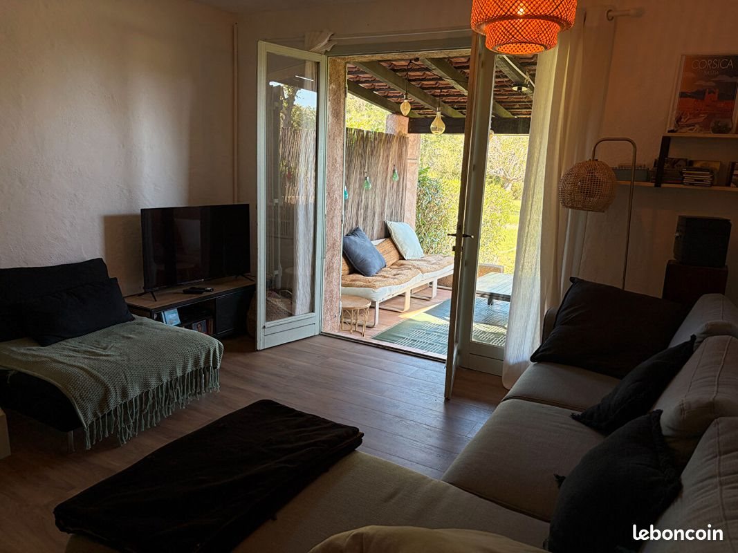 Appartement à vendre, 65m², Sainte-Lucie de Porto-Vecchio