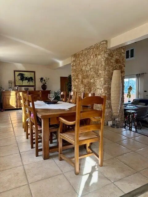 Maison à vendre, 239m², Saint-Florent