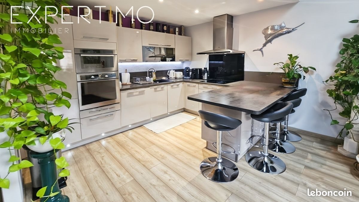 Maison à vendre, 99m², Fréjus