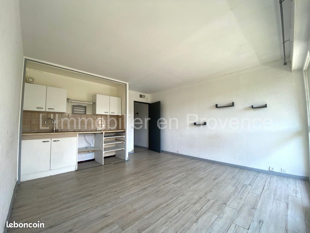 Appartement à vendre, 28m², Aubagne