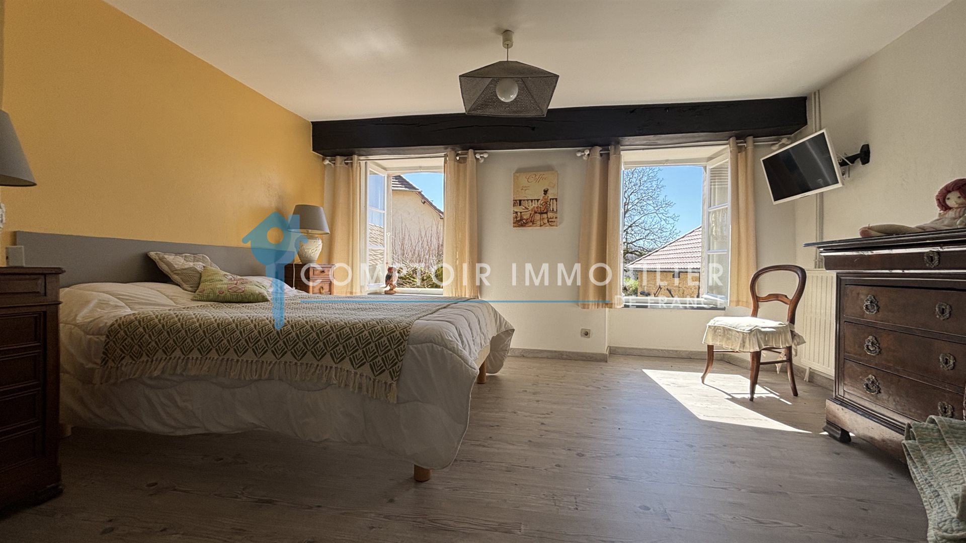 Maison à vendre, 142m², Montferrat