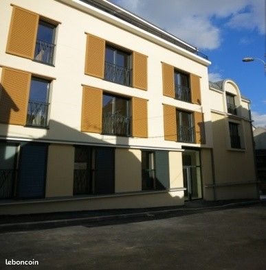 Appartement à louer, 24m², Maisons-Laffitte
