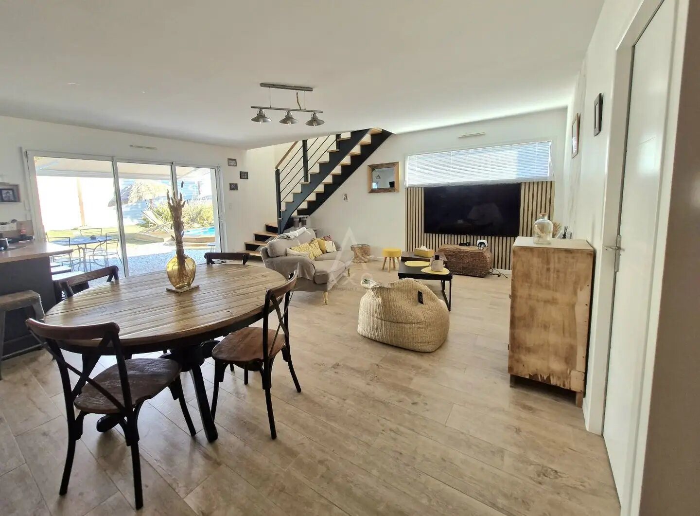 Maison à vendre, 108m², Saint-Léger-les-Vignes