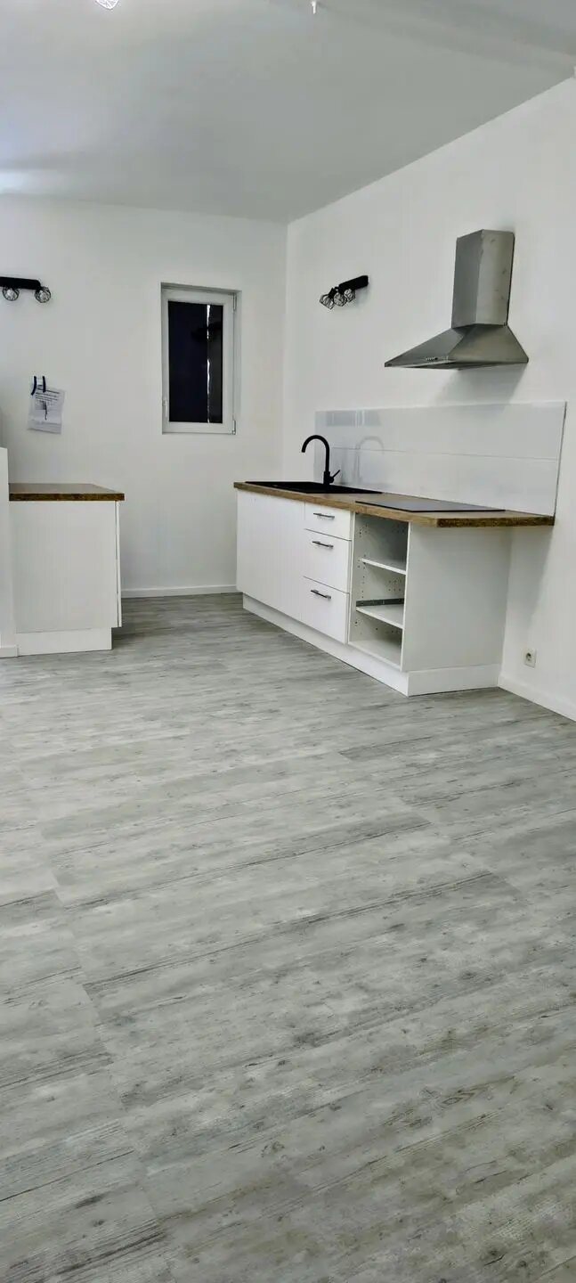 Appartement à louer, 34m², Saint-Martin-de-Londres