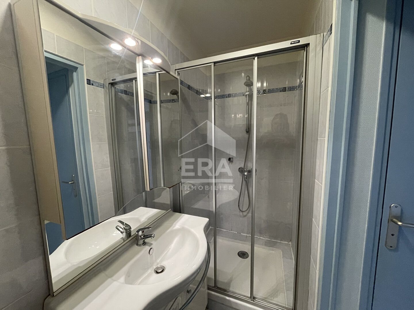 Appartement à louer, 27m², Reims