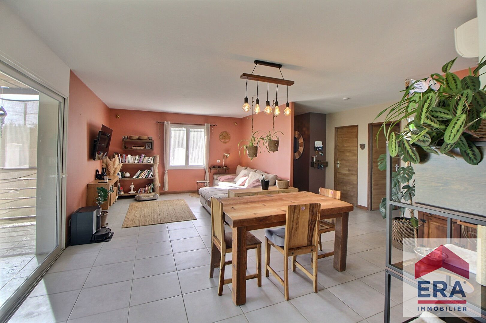 Maison à vendre, 106m², Mornas