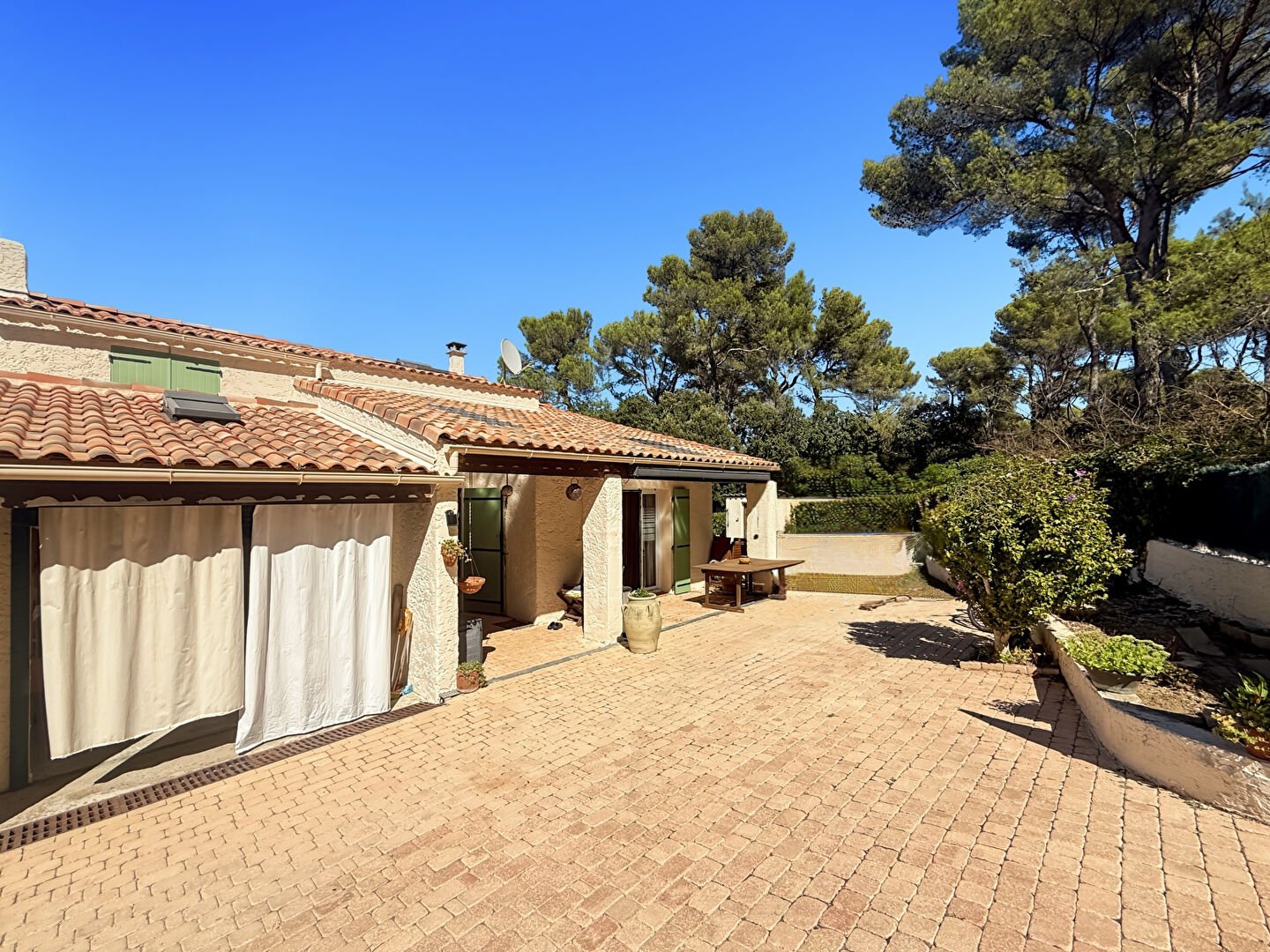 Maison à vendre, 113m², Simiane-Collongue