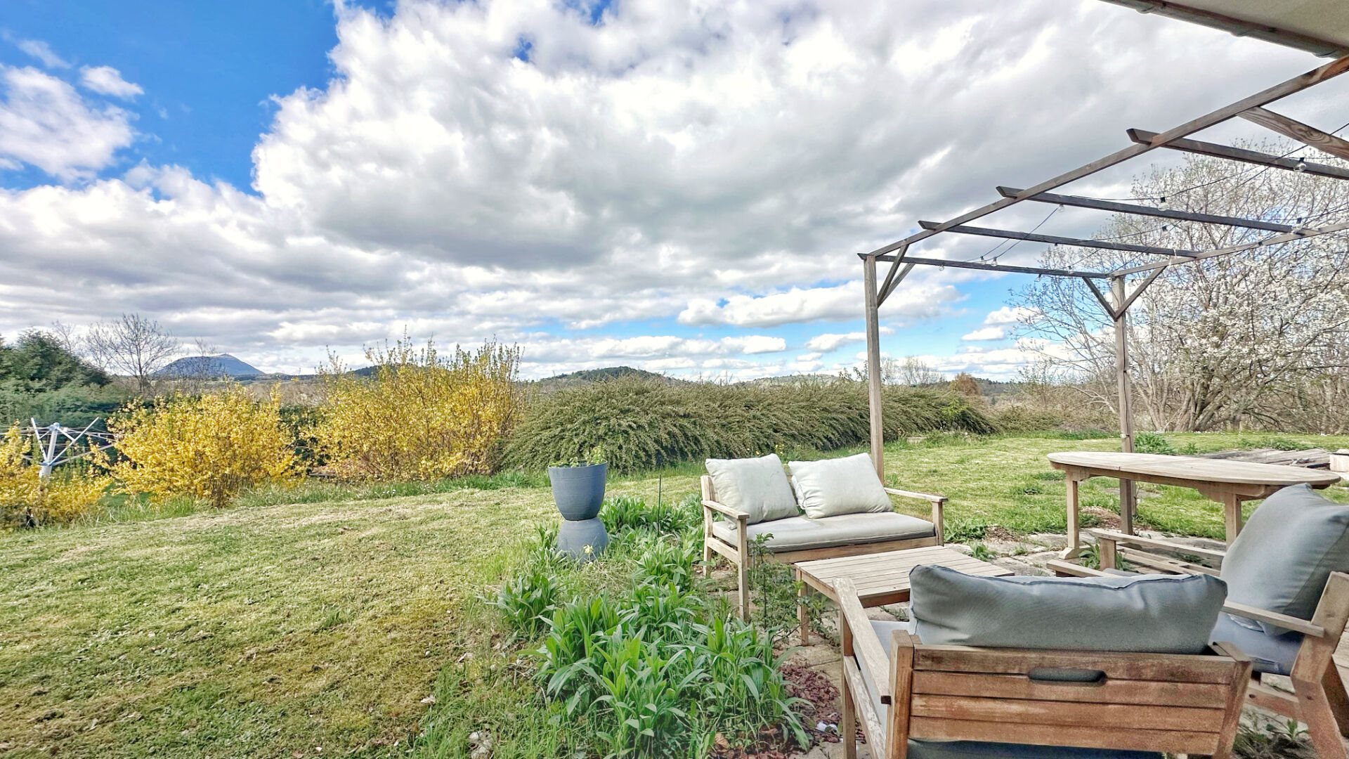 Maison à vendre, 146m², Saint-Genès-Champanelle