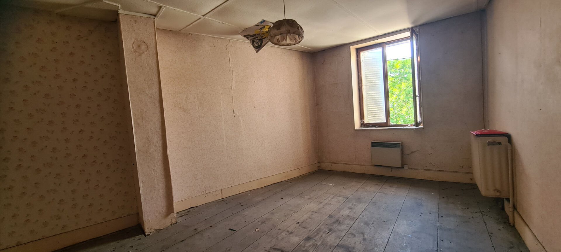 Maison à vendre, 120m², Neuville-sur-Ain