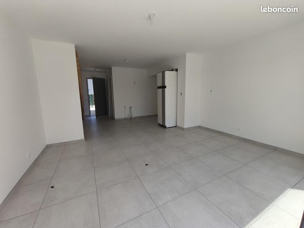Appartement à vendre, 66m², Neydens