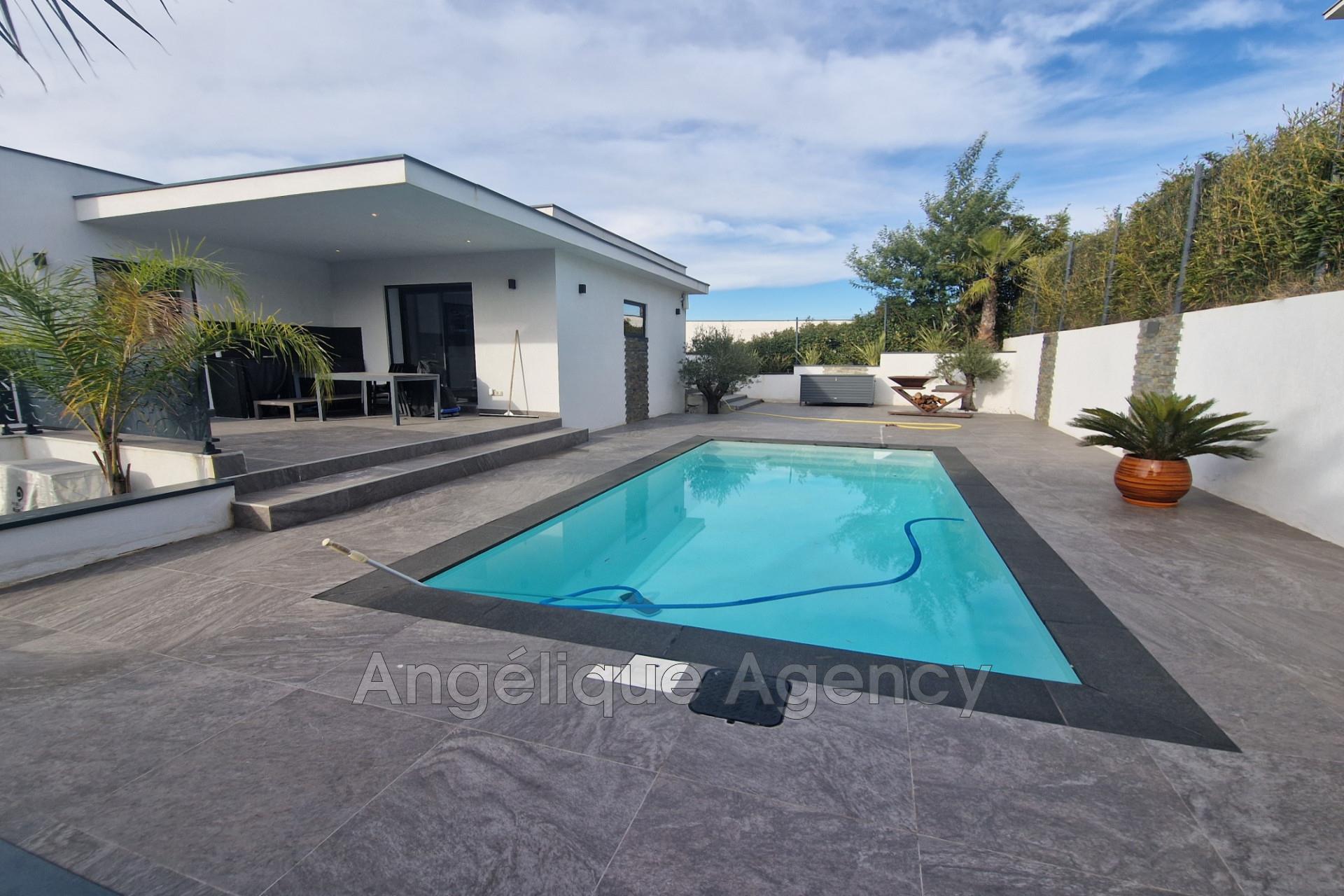 Maison à vendre, 195m², Fréjus