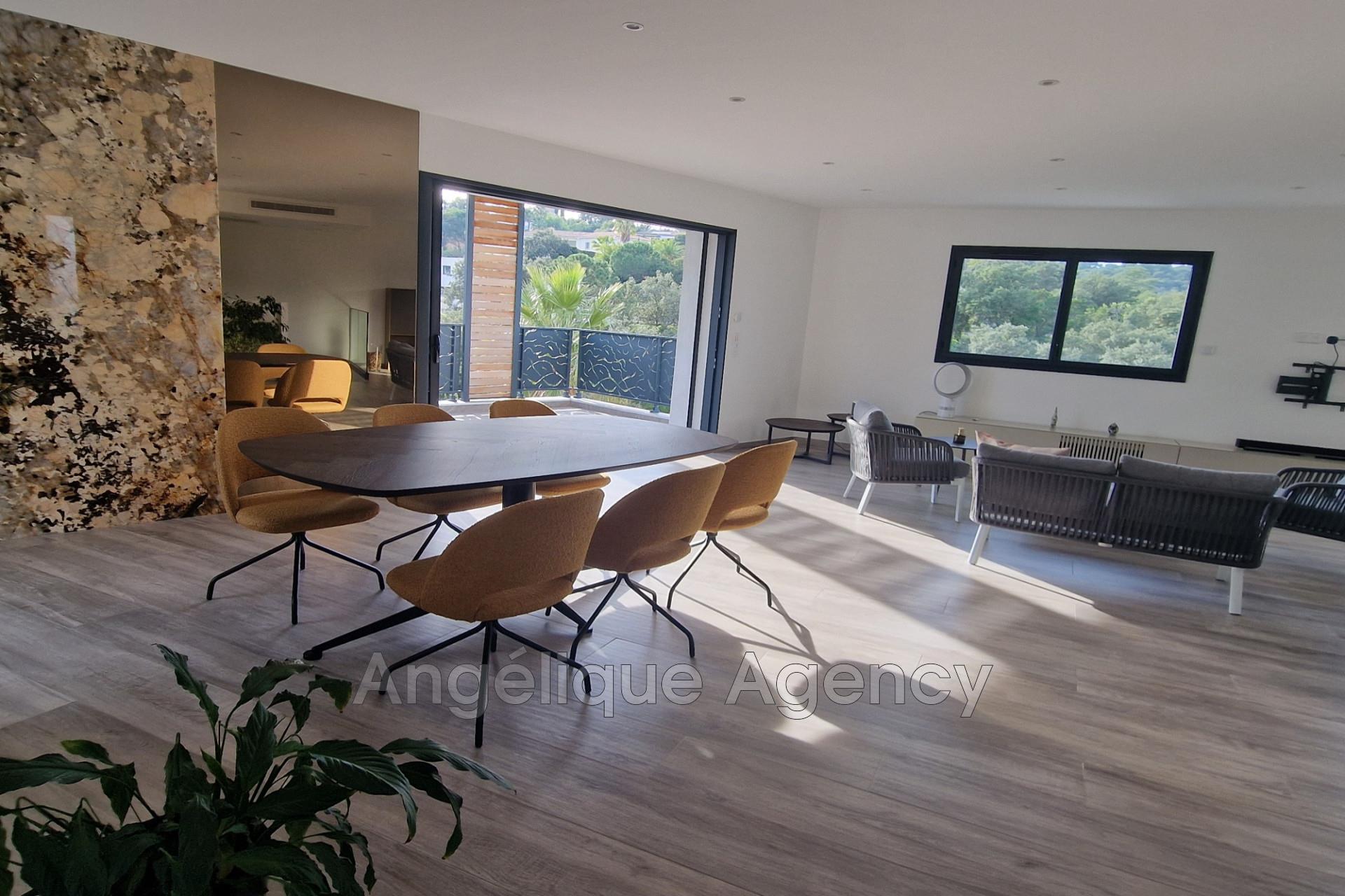 Maison à vendre, 195m², Fréjus