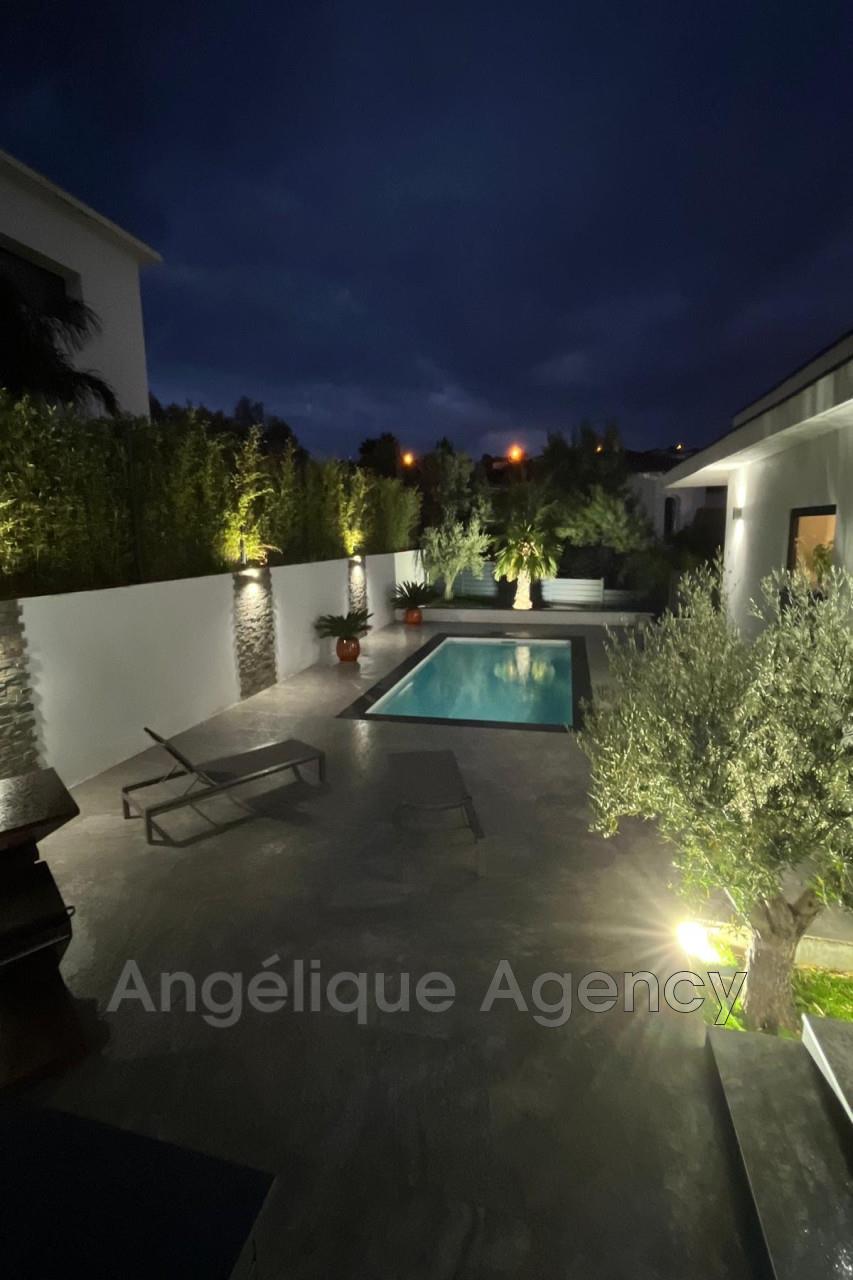 Maison à vendre, 195m², Fréjus