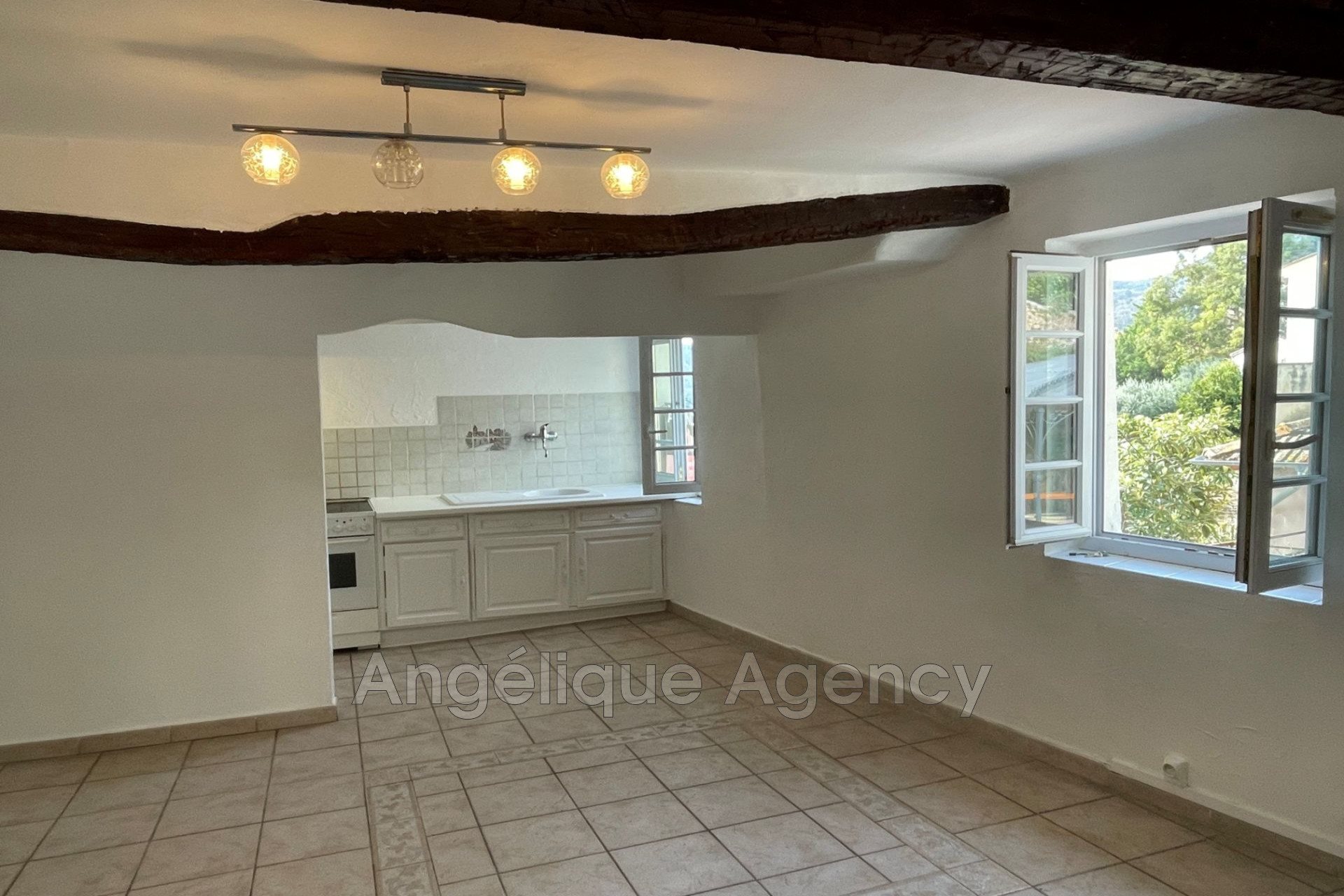 Maison à vendre, 63m², Le Bar-sur-Loup