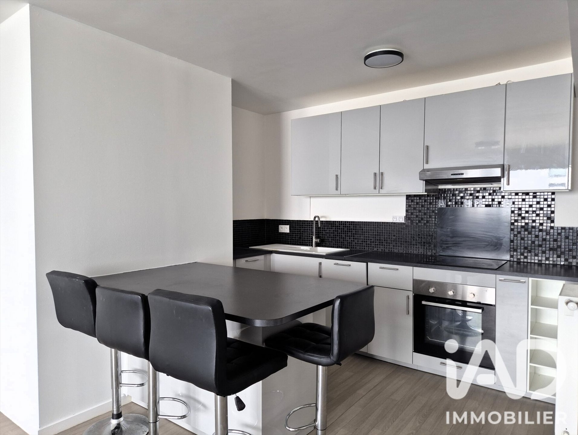 Appartement à vendre, 61m², Trappes