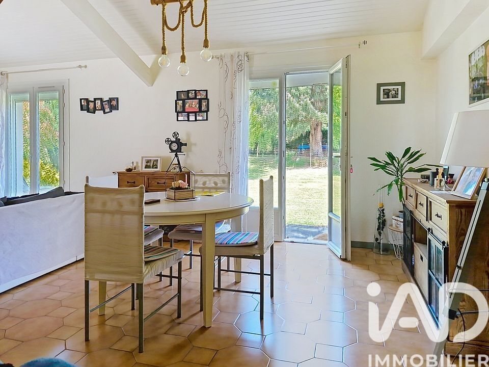 Maison à vendre, 129m², Montcaret