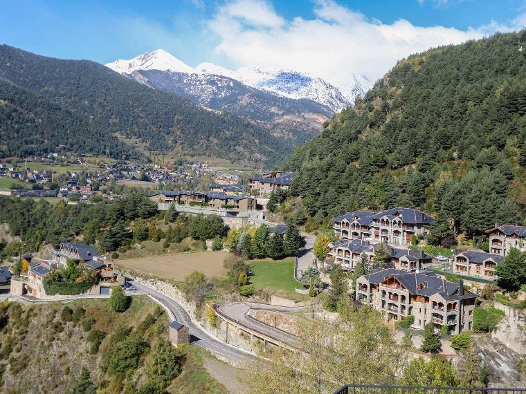 3-bedroom penthouse for sale in La Massana · 3 of 3