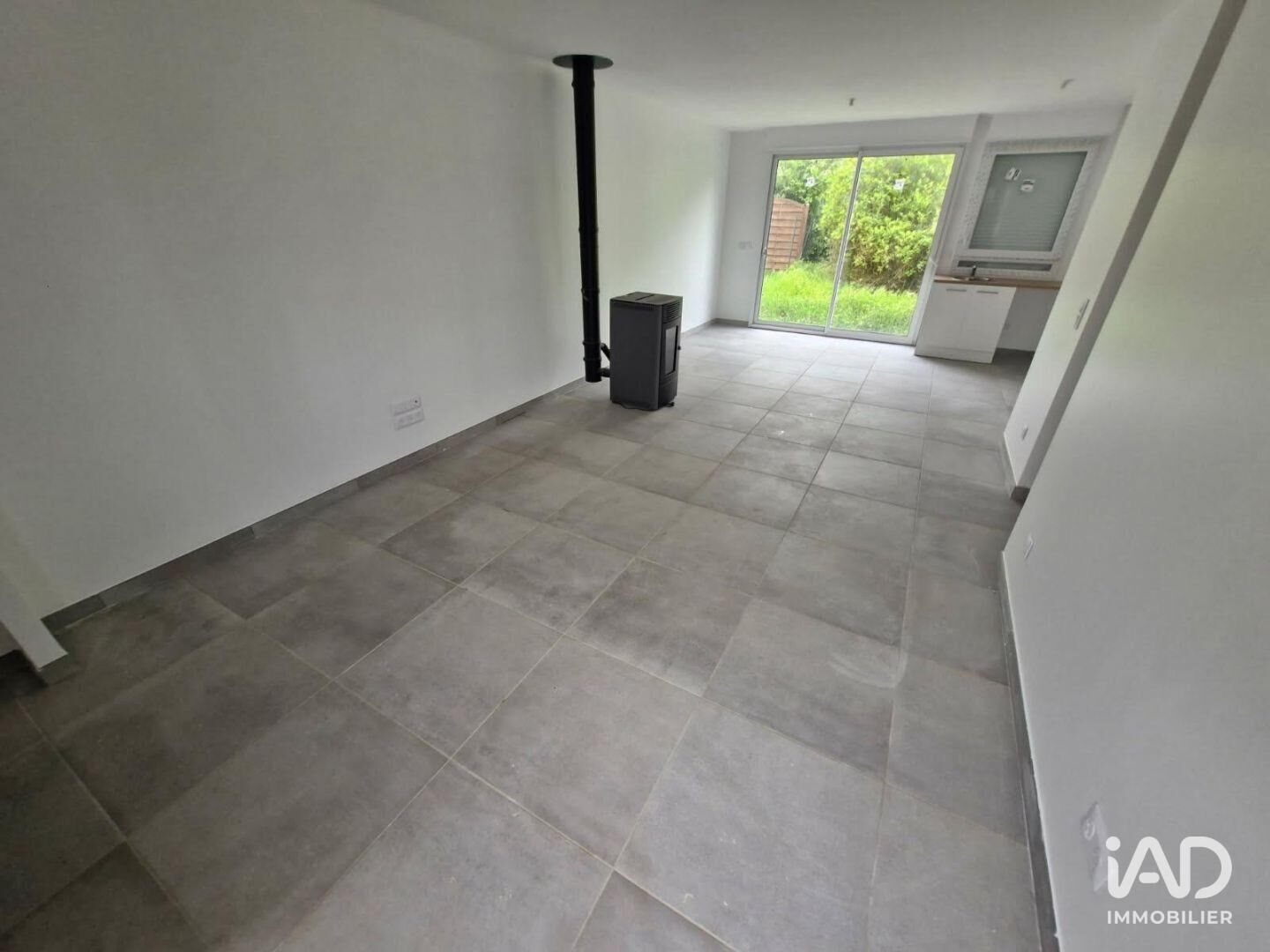 Maison à louer, 70m², Dhuisy
