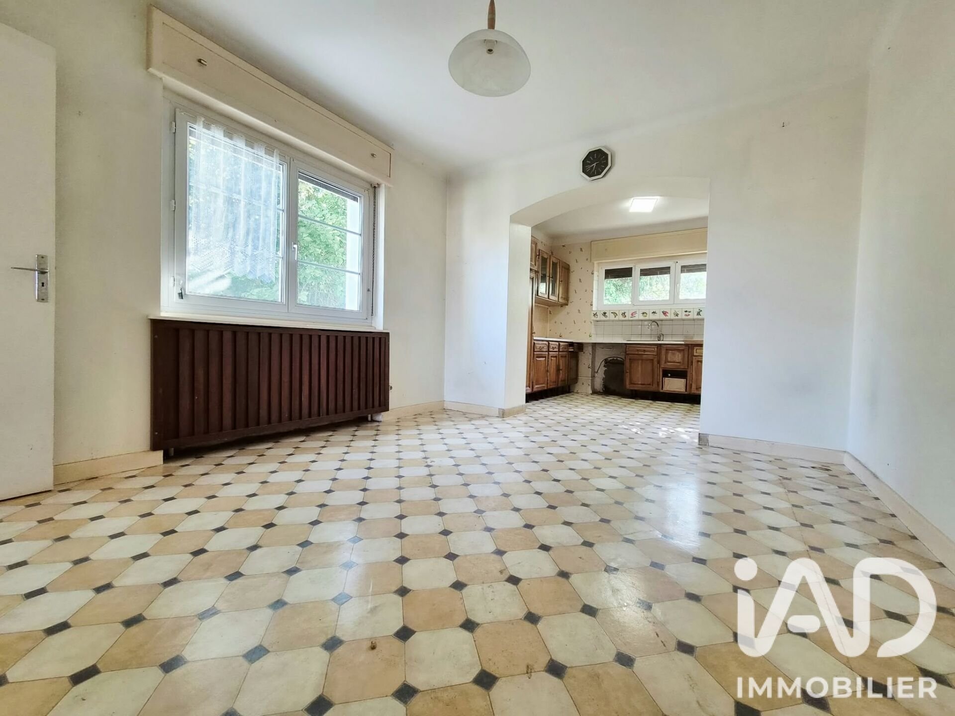 Maison à vendre, 200m², Mont-Saint-Martin