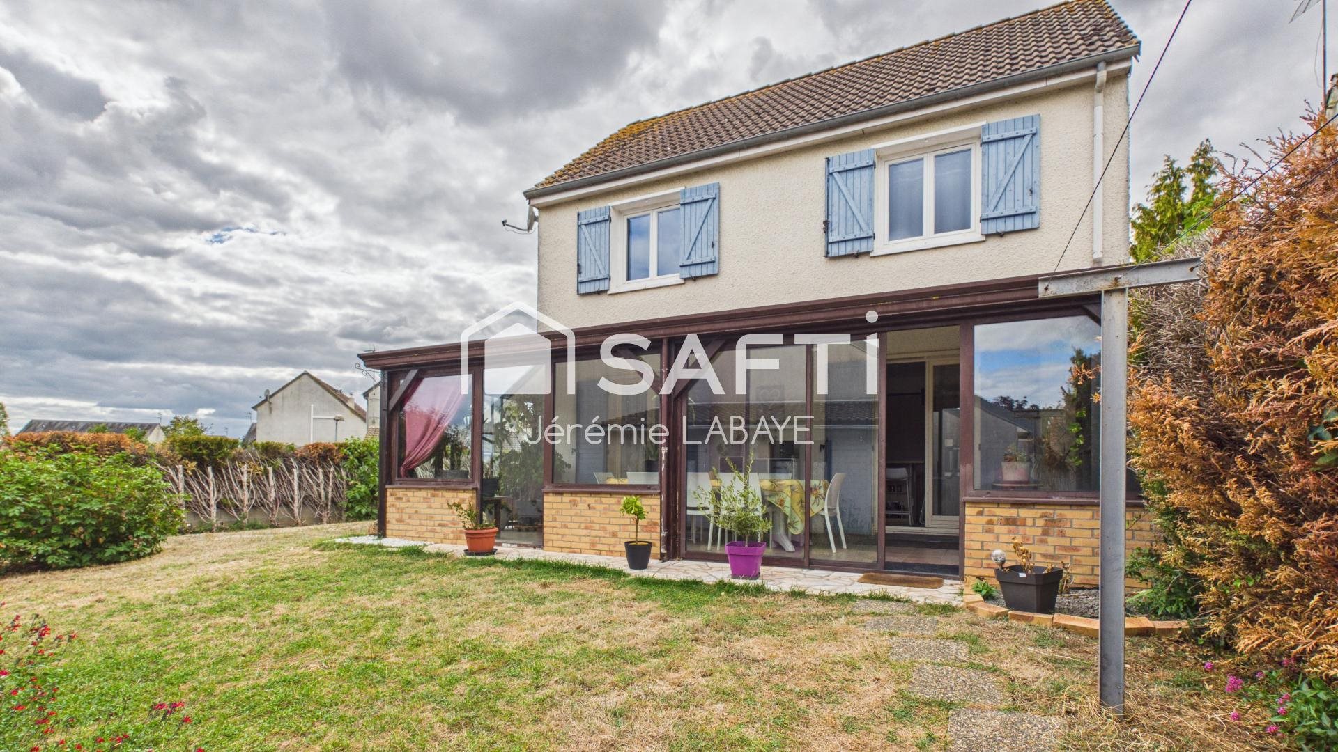 Maison à vendre, 130m², Montierchaume
