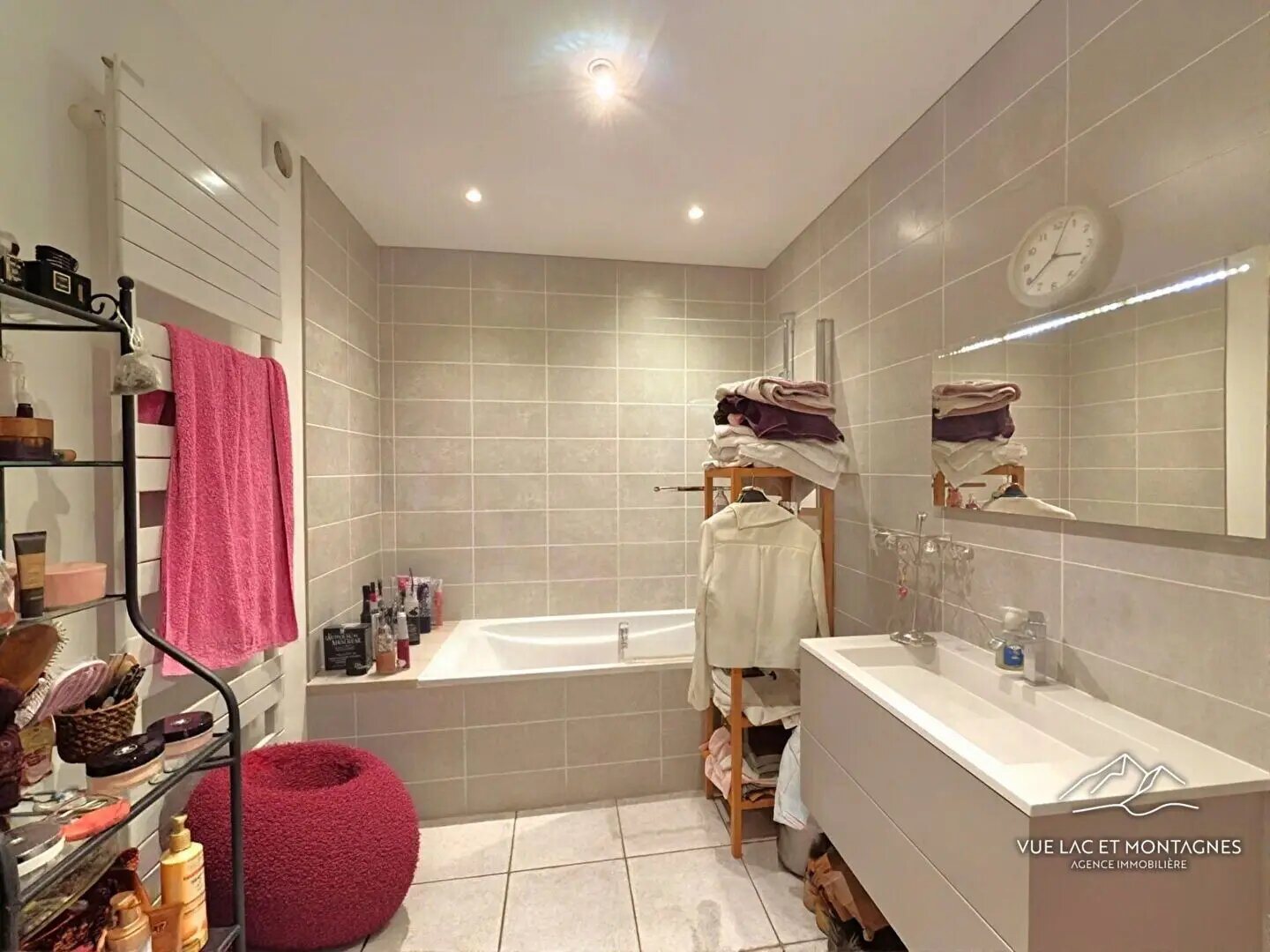 Maison à vendre, 240m², Messery