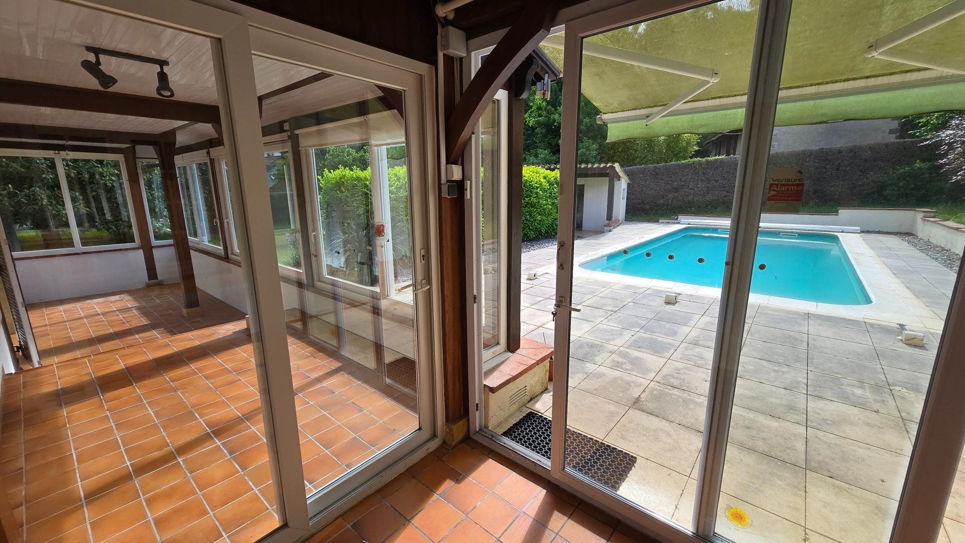 Maison à vendre, 250m², Sauveterre-la-Lémance