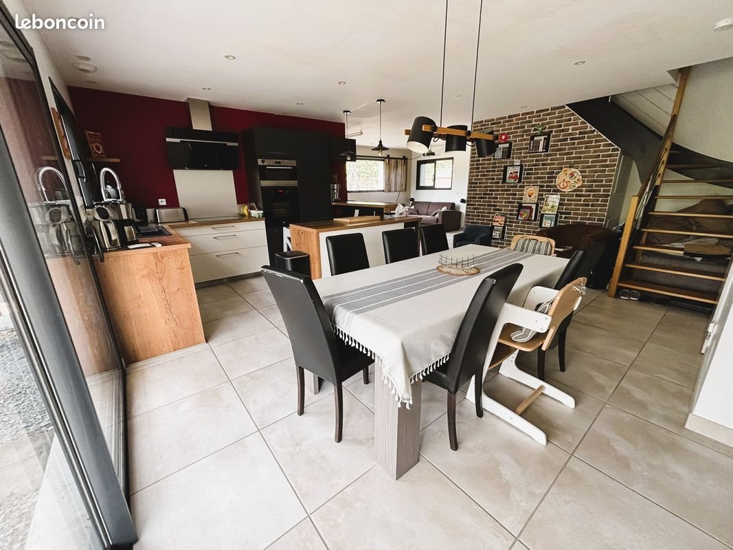 Maison à vendre, 114m², Véretz