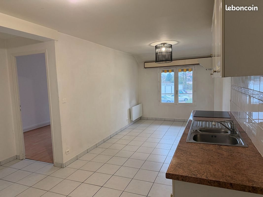 Appartement à louer, 60m², Plailly