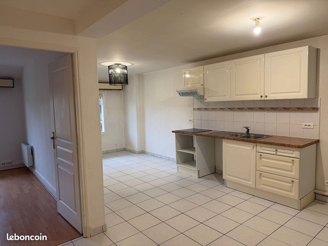Appartement à louer, 60m², Plailly