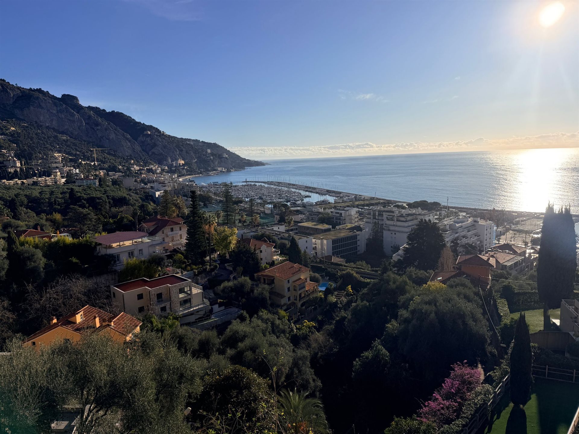Appartement à louer, 46m², Menton