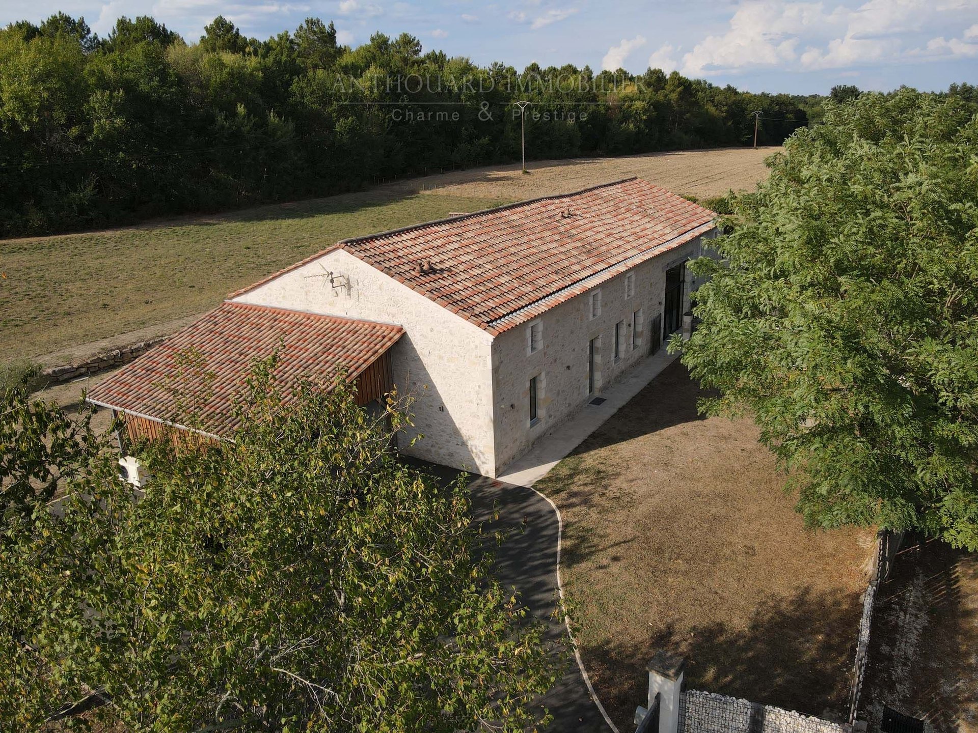 Maison à vendre, 350m², Villefranche-de-Lonchat