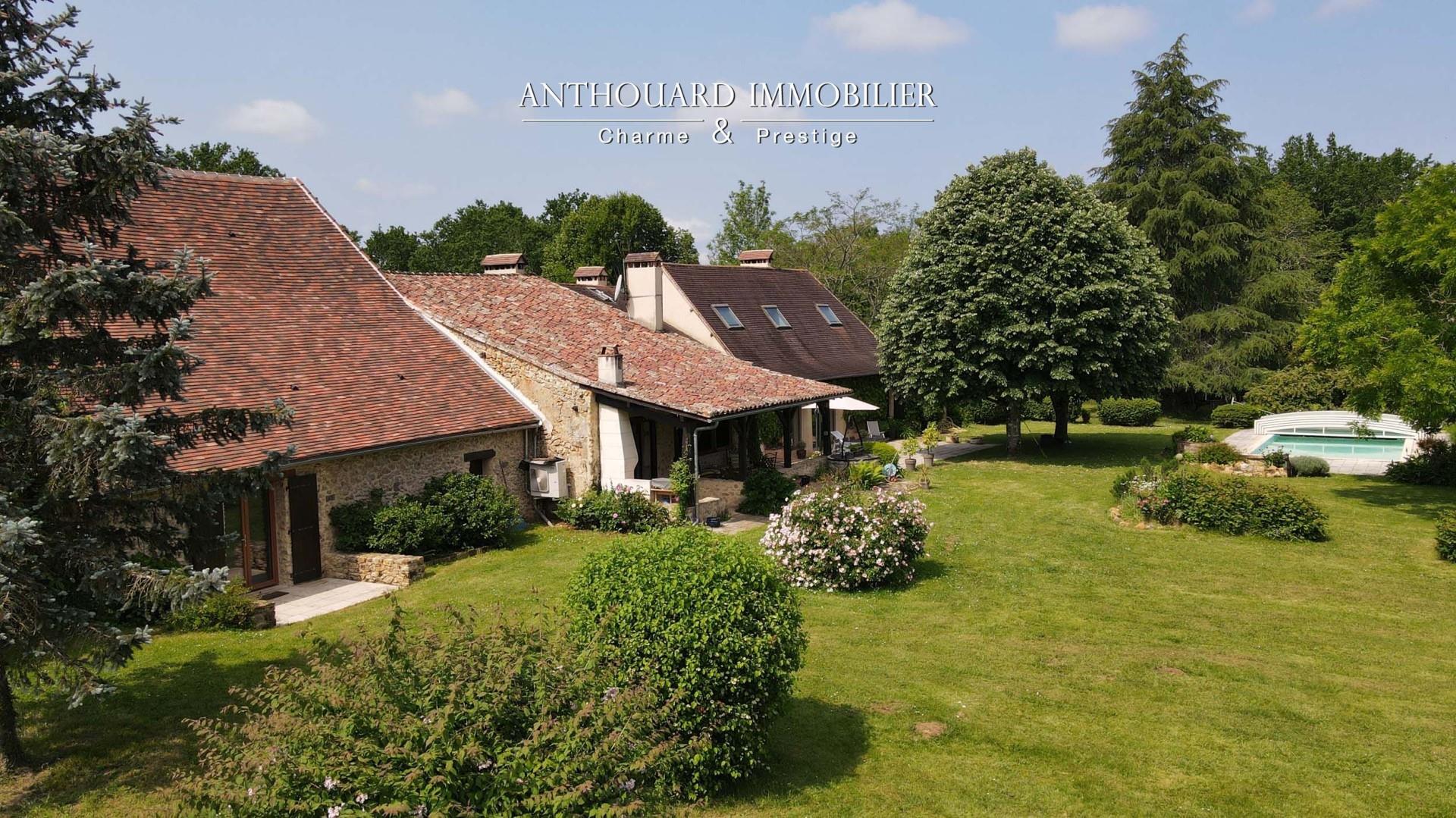 Maison à vendre, 305m², Bergerac