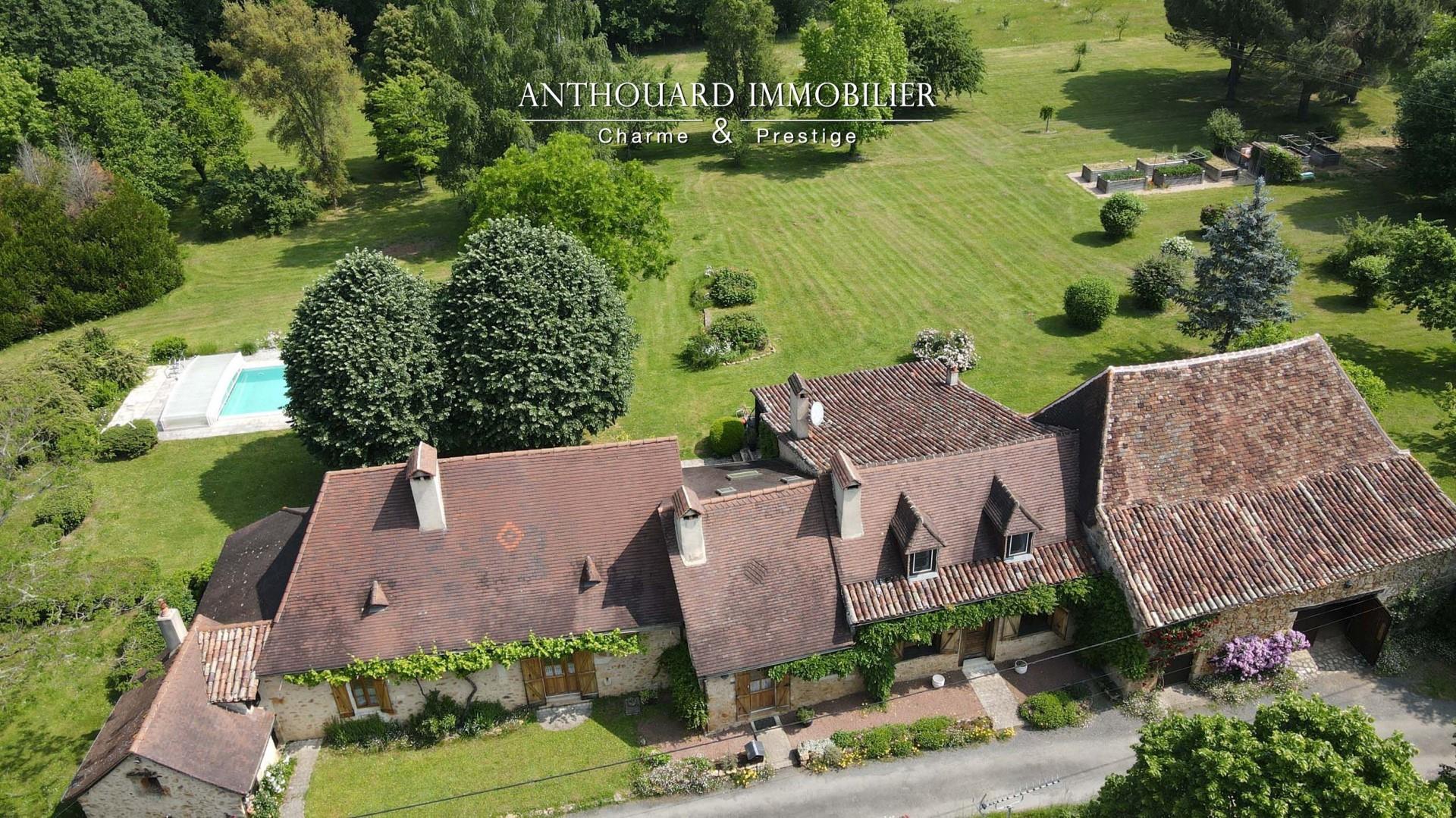 Maison à vendre, 305m², Bergerac
