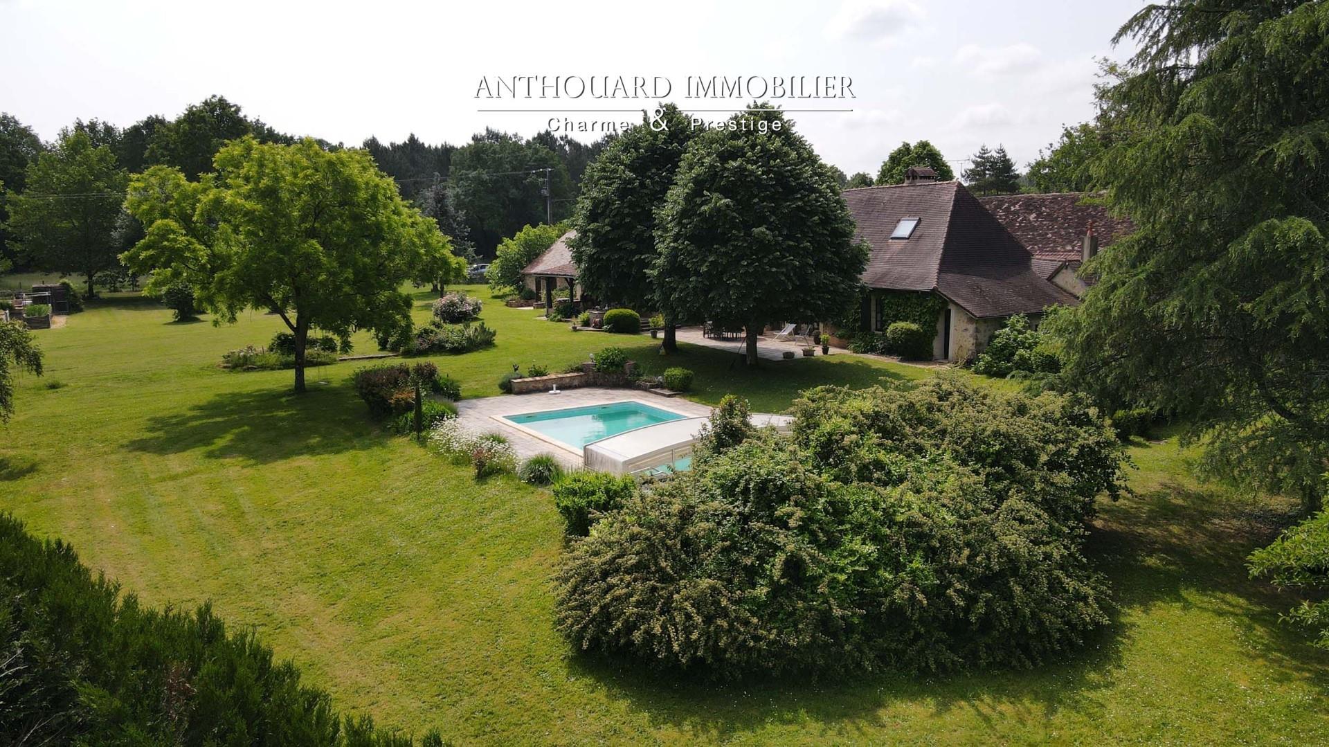 Maison à vendre, 305m², Bergerac