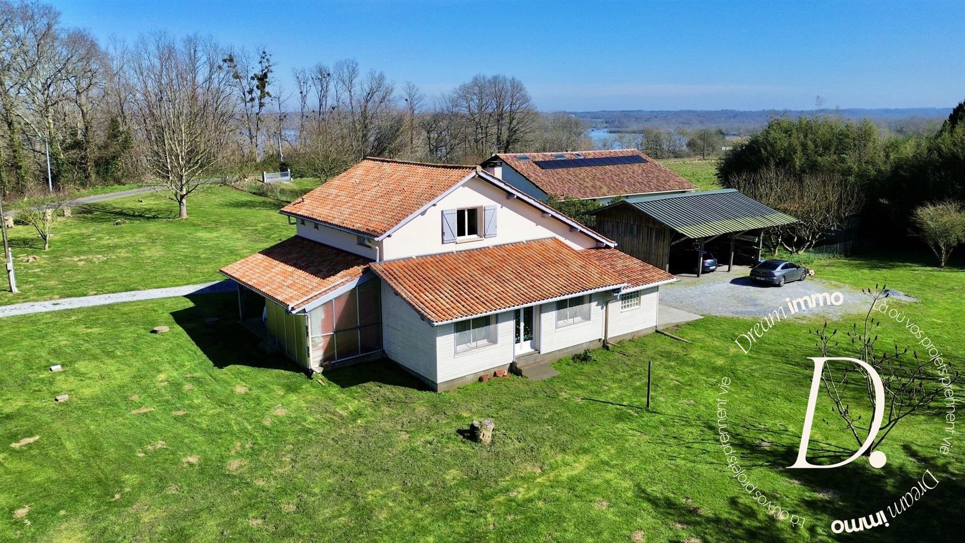 Maison à vendre, 170m², Saint-Jean-de-Marsacq