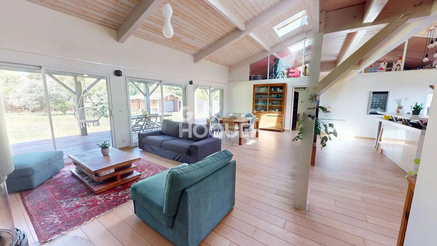Maison à vendre, 217m², Castres-Gironde