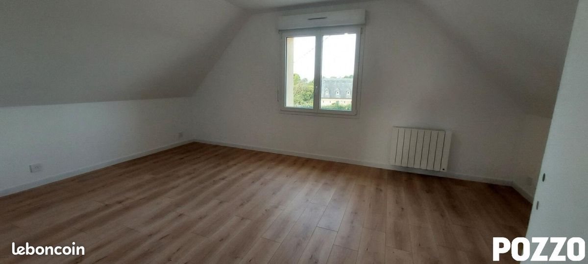 Maison à louer, 134m², Juaye-Mondaye