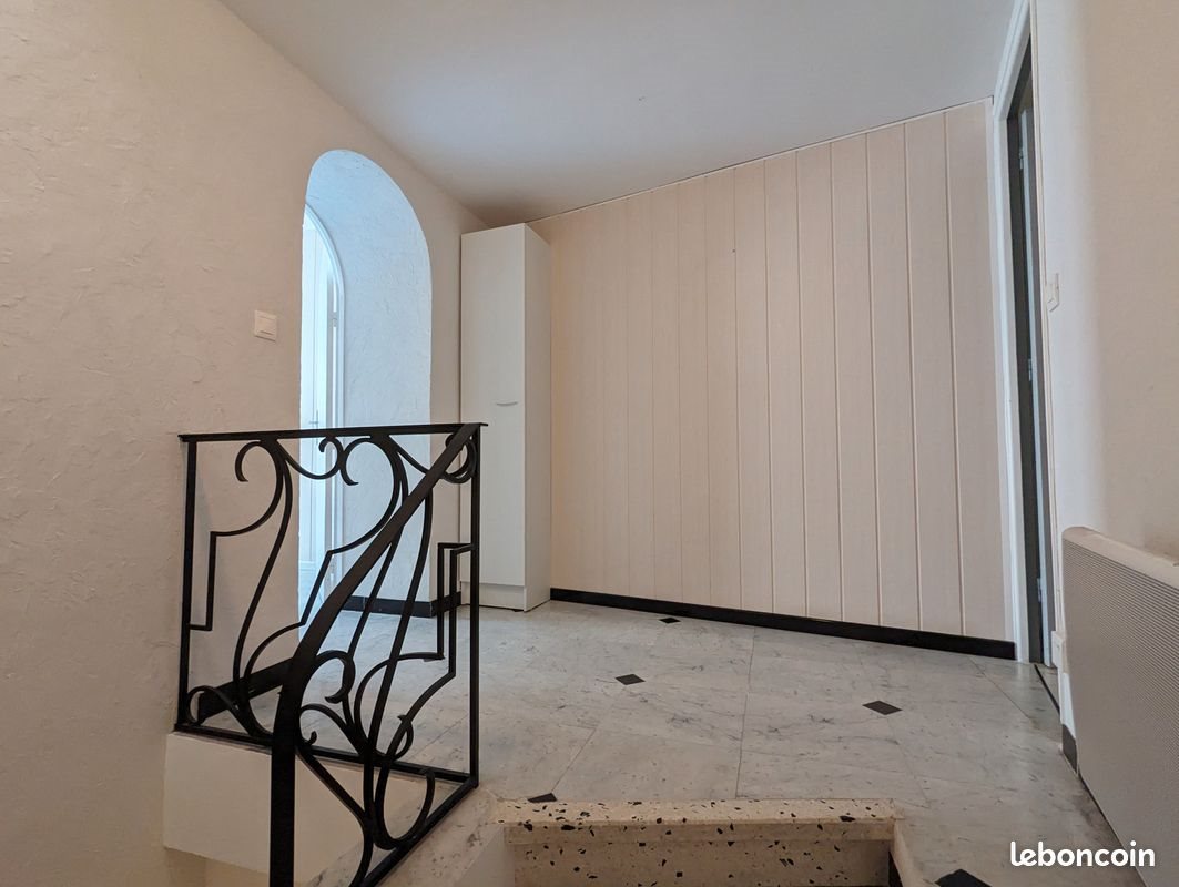 Maison à louer, 122m², Bessan