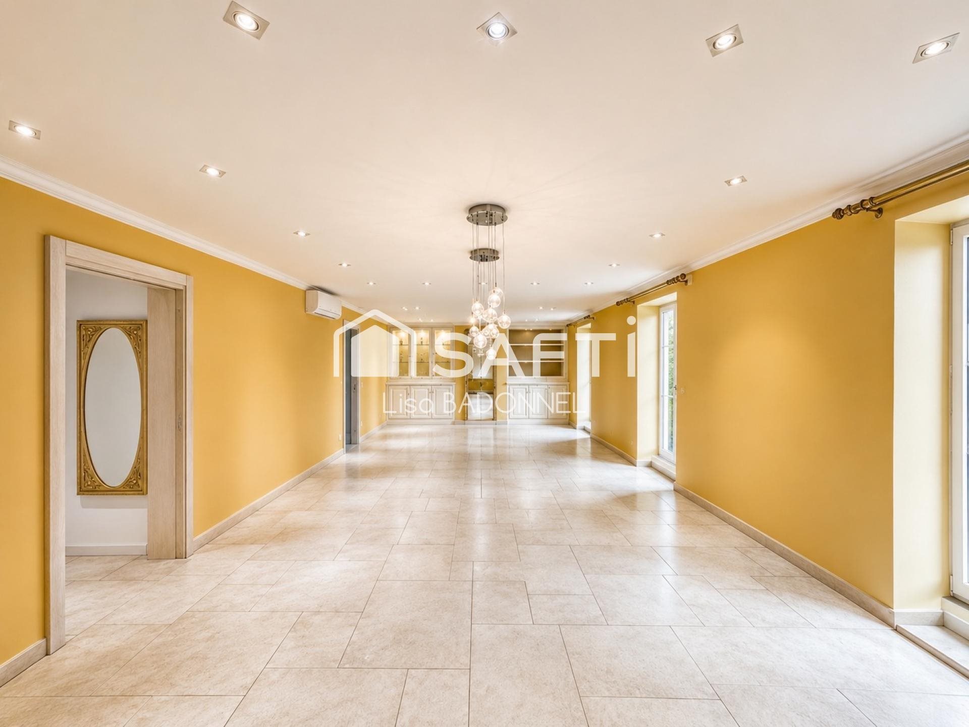 Appartement à vendre, 200m², Remiremont