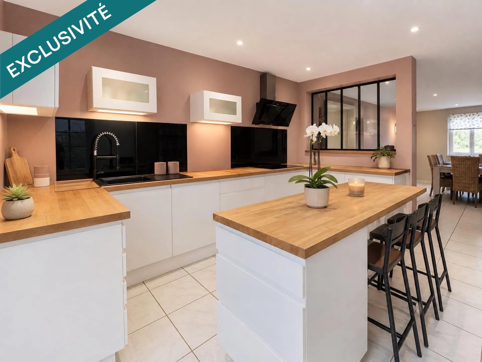 Maison à vendre, 418m², Saint-Nabord