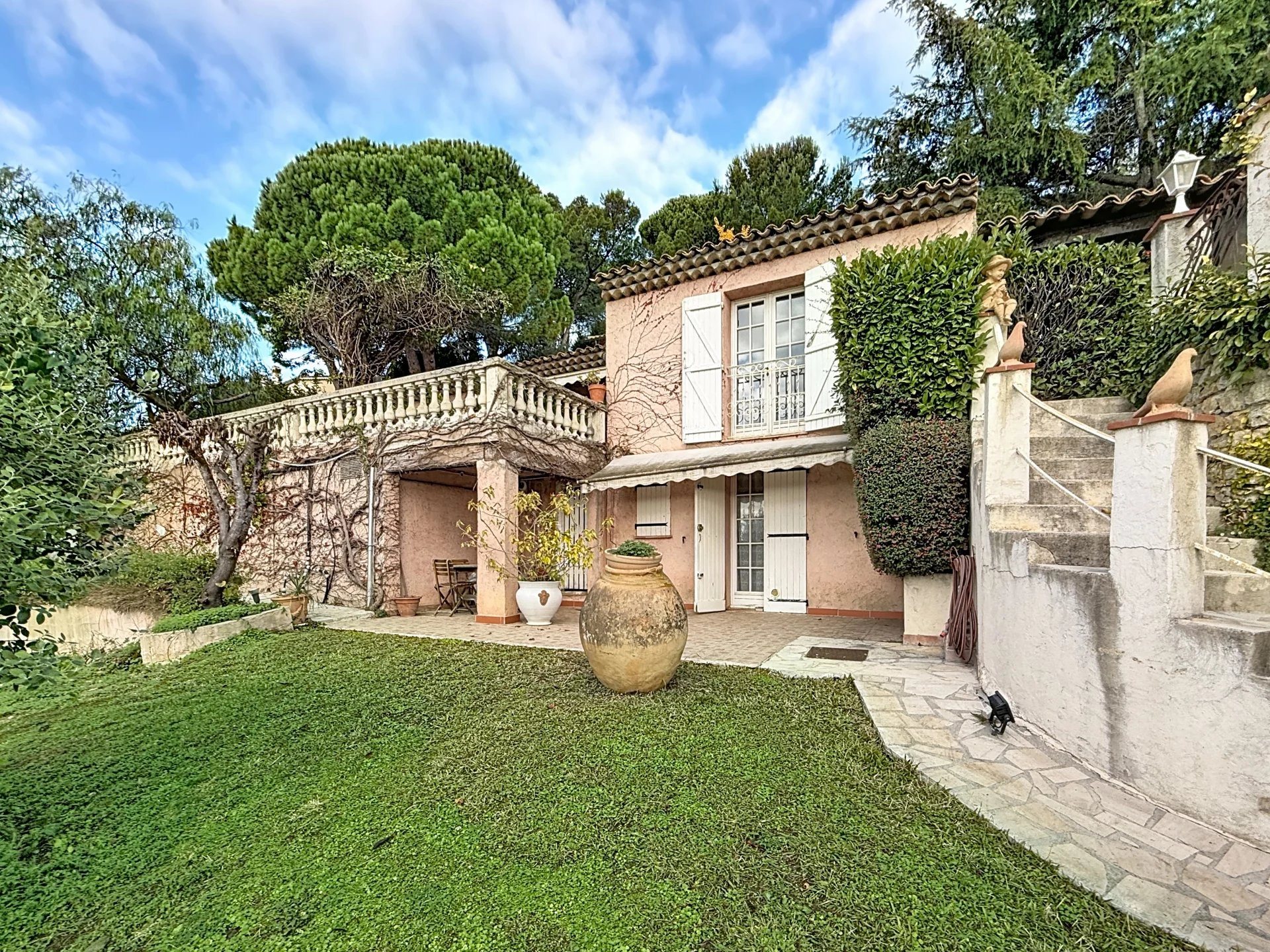 Maison à vendre, 280m², Vallauris