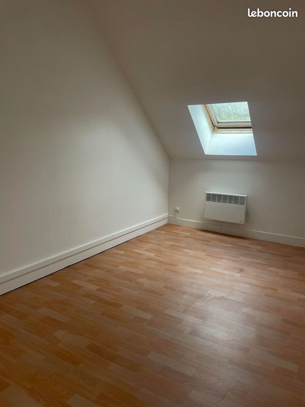 Appartement à louer, 65m², Cires-lès-Mello