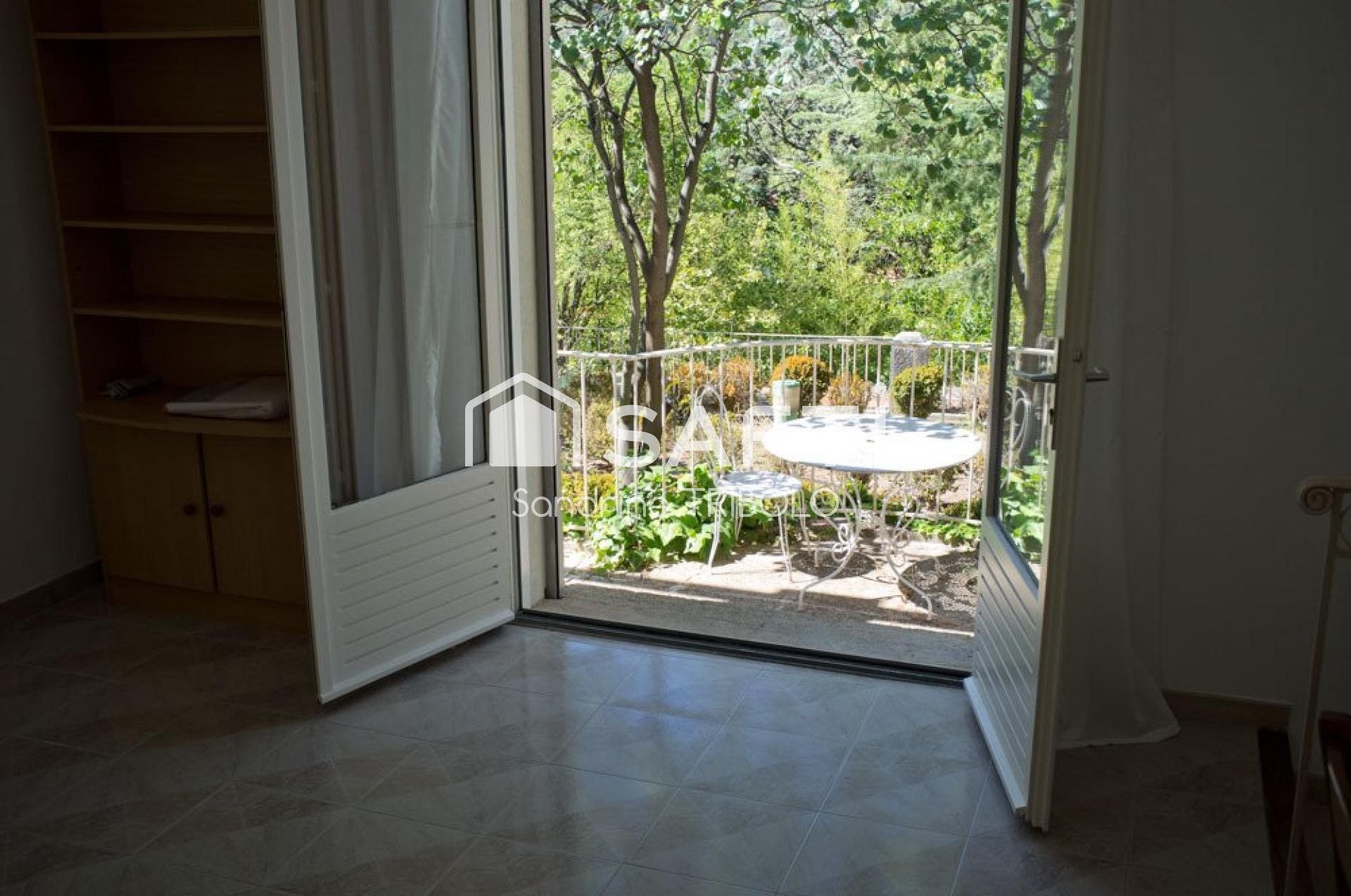 Appartement à vendre, 46m², Le Tholonet