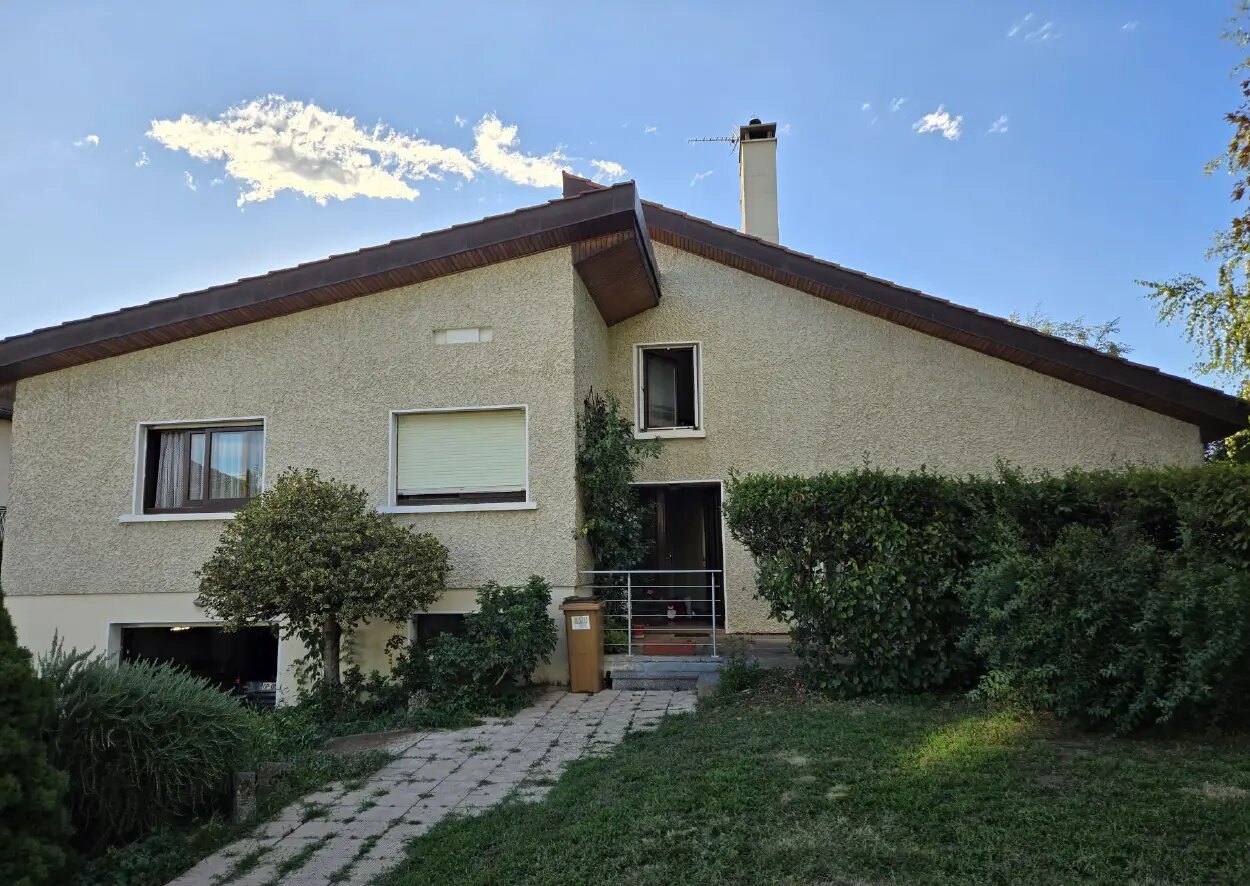 Maison à louer, 137m², Genas
