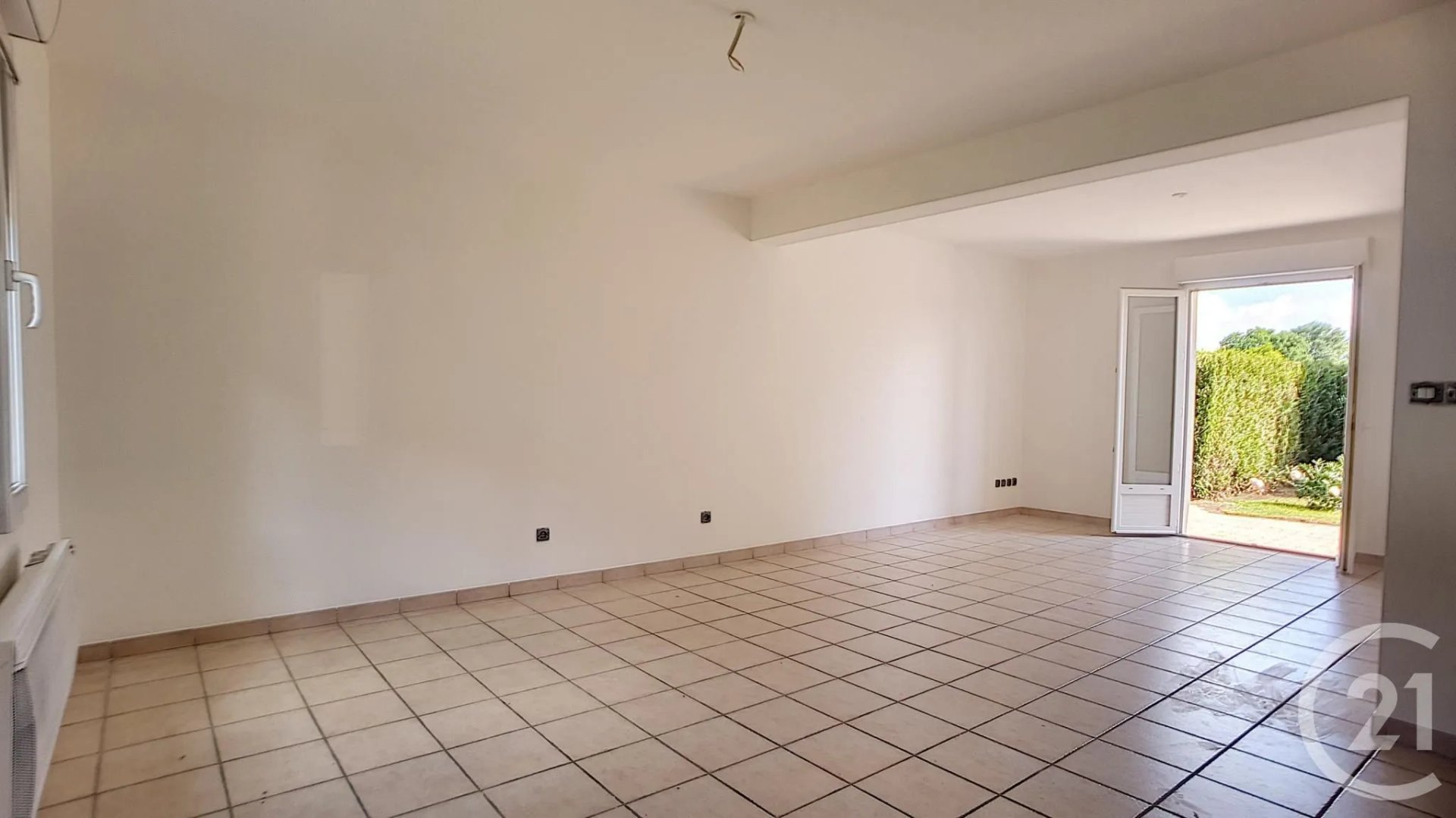 Maison à louer, 95m², Liercourt