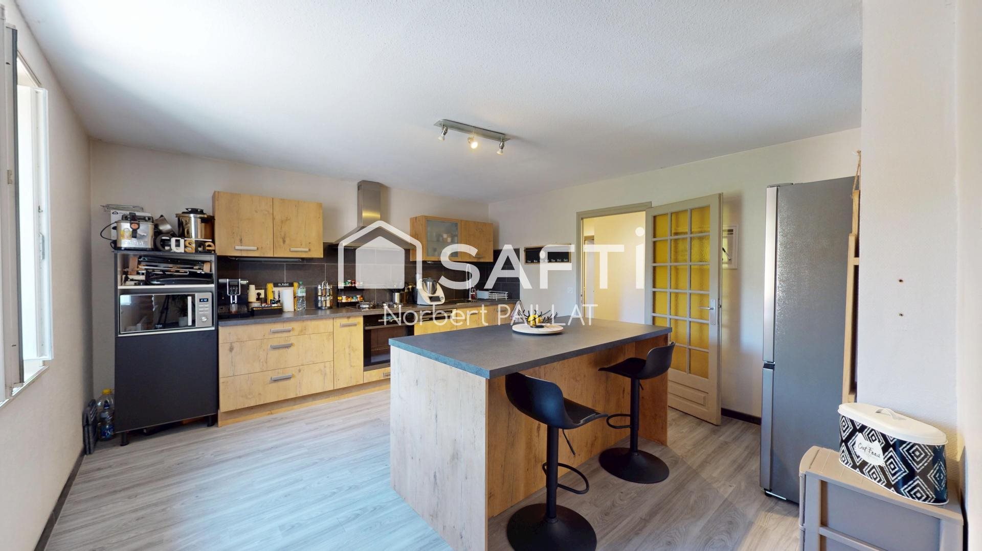 Maison à vendre, 155m², La Roche-Vineuse