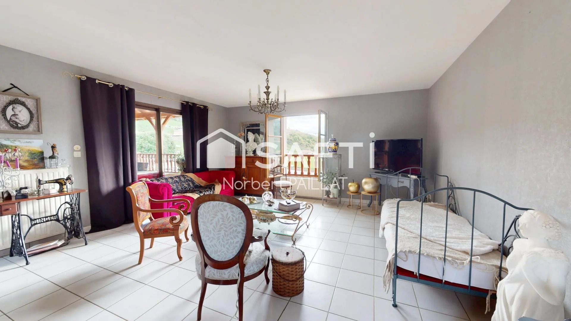 Maison à vendre, 235m², Vergisson