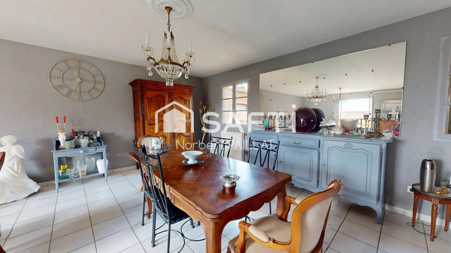 Maison à vendre, 235m², Vergisson